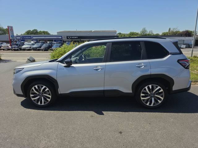 2026 Subaru Forester 2.0i e-Boxer Touring 5dr Lineartronic