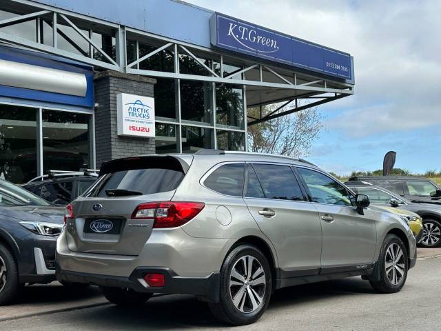 2020 Subaru Outback 2.5i SE Premium Estate 5dr Petrol Lineartronic 4WD Euro 6 (s/s) (175 ps)