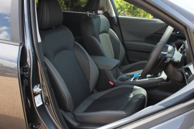 2026 Subaru Crosstrek 2.0i e-Boxer Touring 5dr Lineartronic