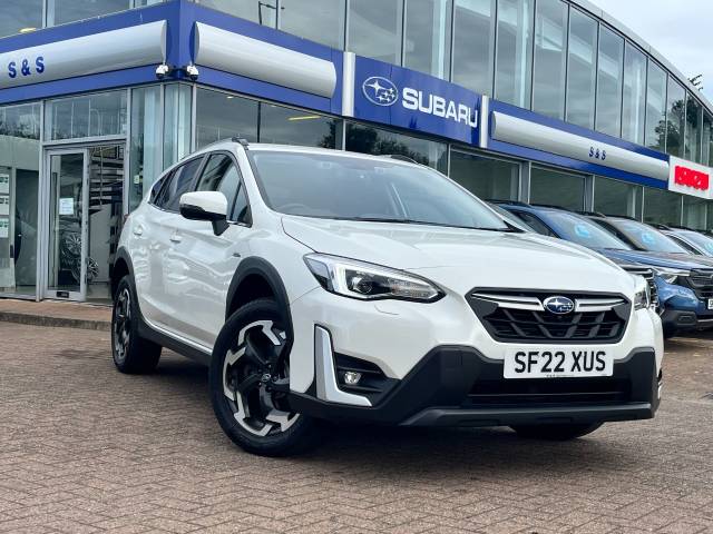 Subaru XV 2.0i e-Boxer SE 5dr Lineartronic Hatchback Petrol / Electric Hybrid White