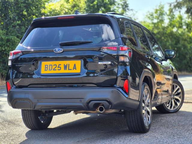 2025 Subaru Forester 2.0i e-Boxer Touring 5dr Lineartronic
