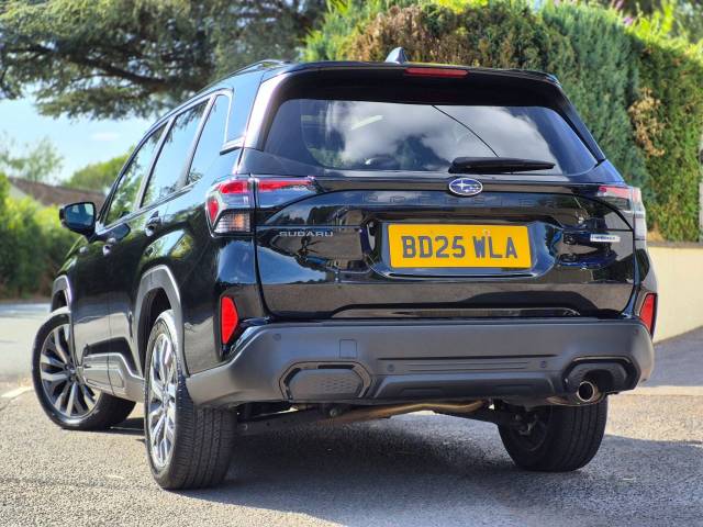 2025 Subaru Forester 2.0i e-Boxer Touring 5dr Lineartronic