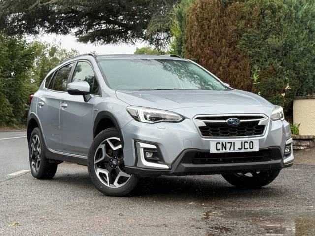 Subaru XV 2.0i e-Boxer SE 5dr Lineartronic Hatchback Petrol/Electric Hybrid SILVER