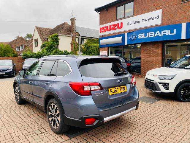 2017 Subaru Outback 2.5i SE Premium 5dr Lineartronic