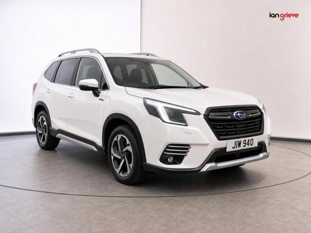 Subaru Forester 2.0i e-Boxer XE Premium 5dr Lineartronic Estate Petrol / Electric Hybrid White