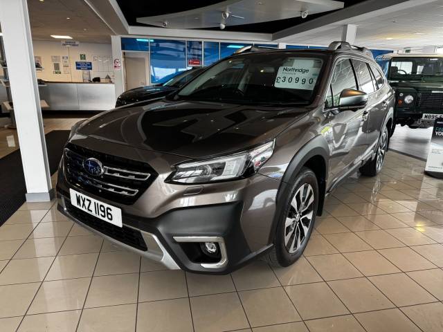 Subaru Outback 2.5i Touring 5dr Lineartronic Estate Petrol Gold