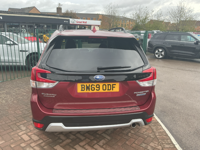 2019 Subaru Forester 2.0i e-Boxer XE Premium 5dr Lineartronic
