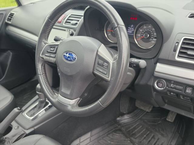 2015 Subaru Forester 2.0D XC Premium 5dr Lineartronic