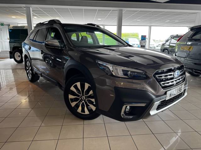 Subaru Outback 2.5i Touring 5dr Lineartronic Estate Petrol Gold