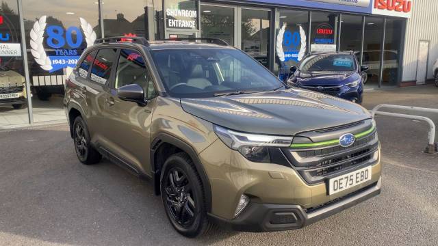 Subaru Forester 2.0i e-Boxer Field 5dr Lineartronic Estate Petrol / Electric Hybrid Autumn Green
