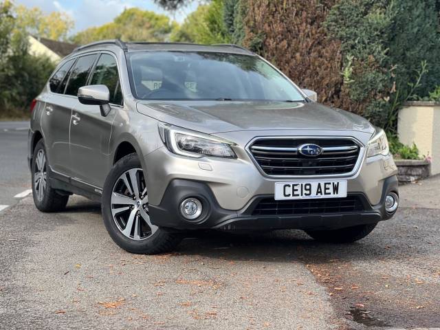 Subaru Outback 2.5i SE Premium 5dr Lineartronic Estate Petrol GOLD