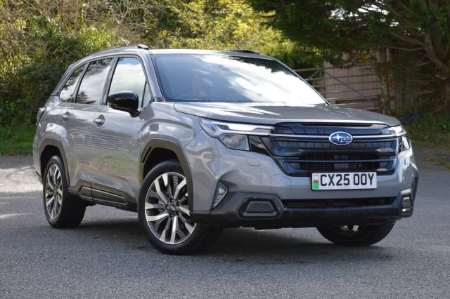 Subaru Forester 2.0i e-Boxer Touring 5dr Lineartronic Estate Petrol / Electric Hybrid