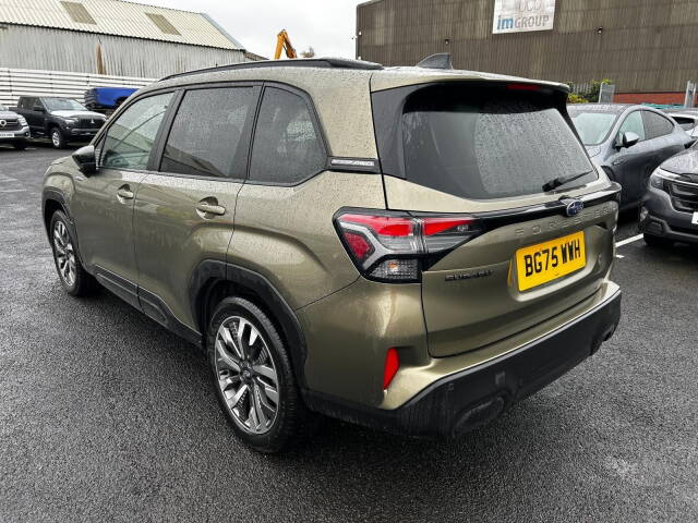 2025 Subaru Forester 2.0i e-Boxer Touring 5dr Lineartronic