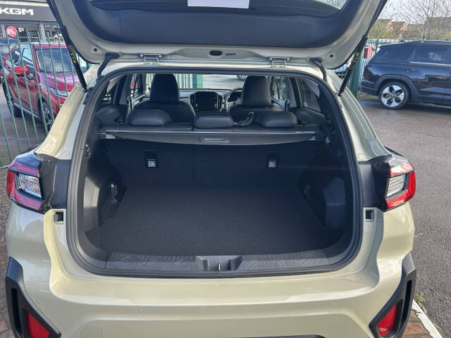 2026 Subaru Crosstrek 2.0 e-Boxer Touring