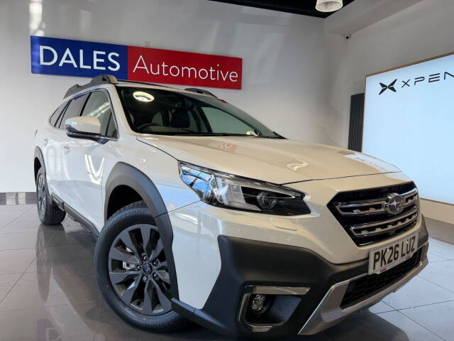 Subaru Outback 2.5i Limited 5dr Lineartronic Estate Petrol WHITE